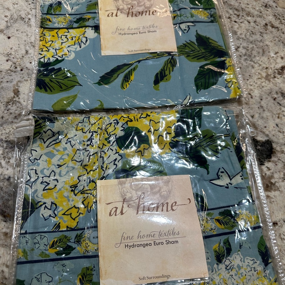 Set Of 2 NEW Soft Surroundings Hydrangea Euro Sham